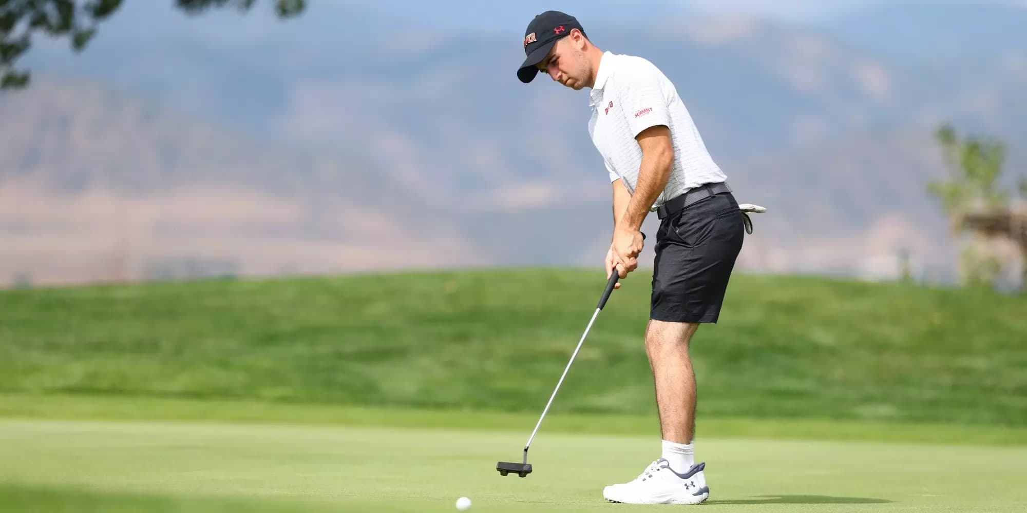 Arthur Akpinar Playing College Golf at the University of Denver Arthur Akpinar from the University of Denver playing college golf.